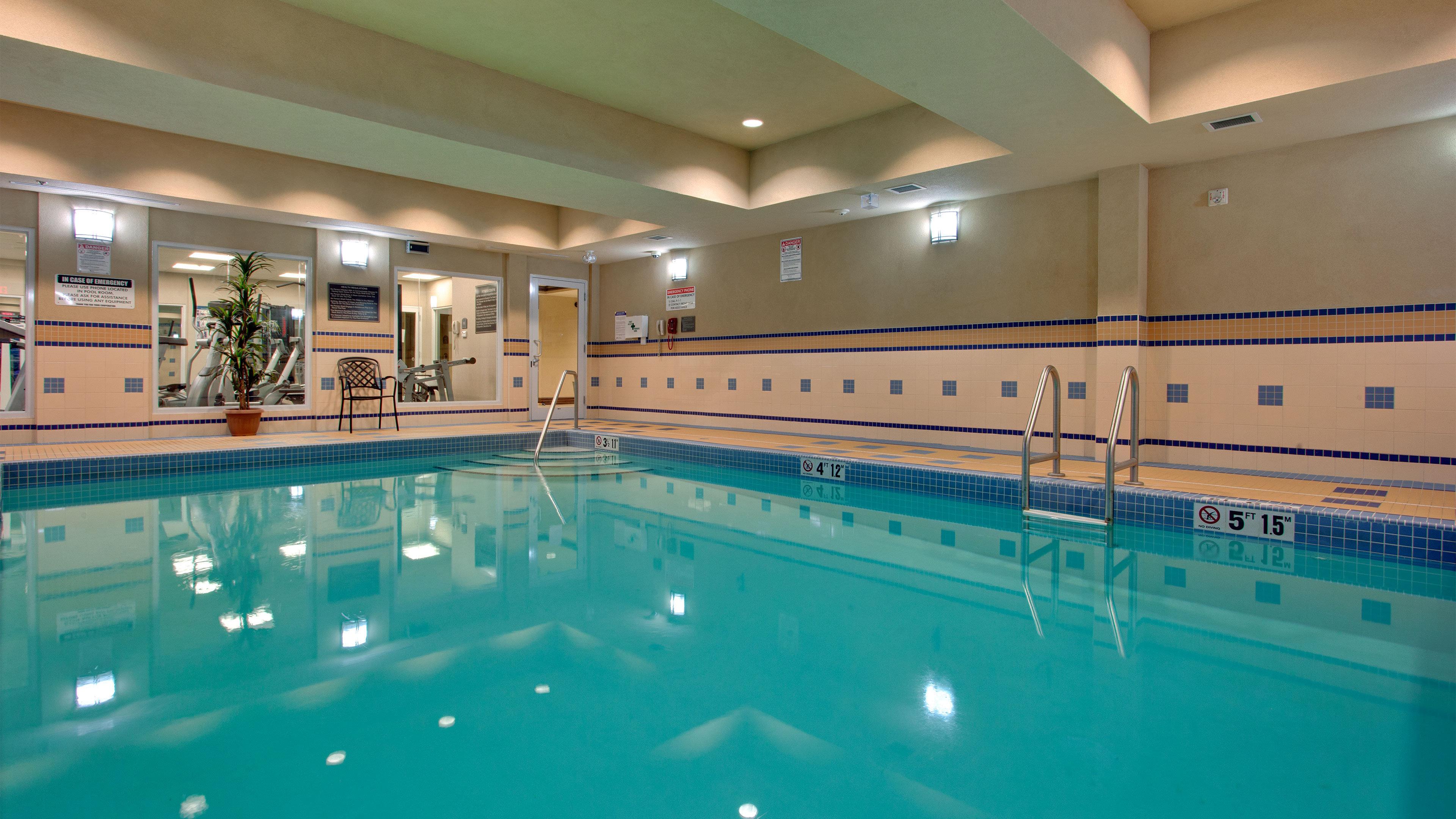 Holiday Inn Express & Suites Huntsville By Ihg Esterno foto