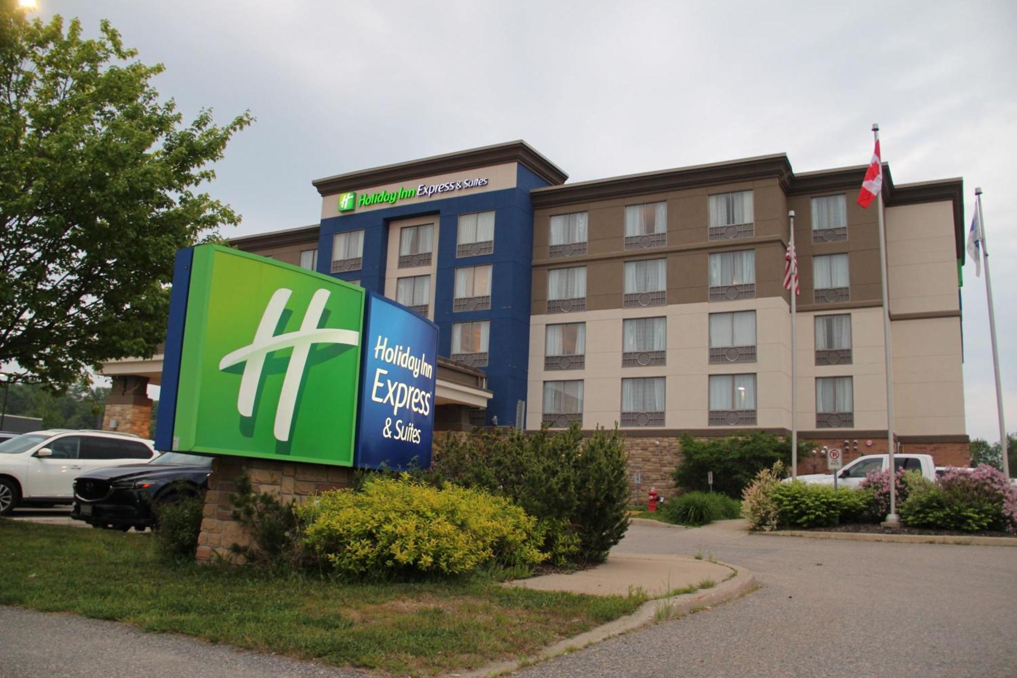 Holiday Inn Express & Suites Huntsville By Ihg Esterno foto