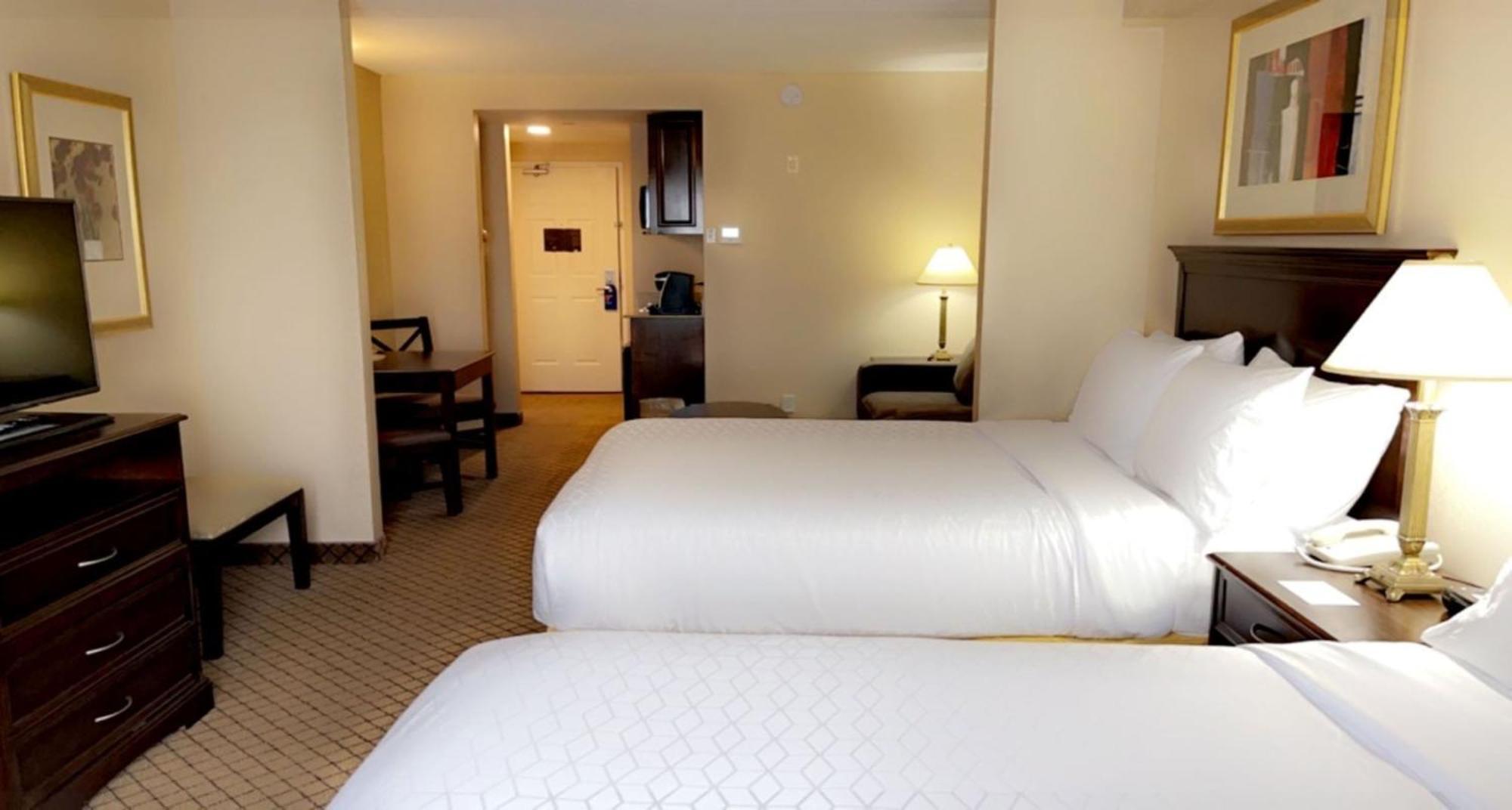 Holiday Inn Express & Suites Huntsville By Ihg Esterno foto