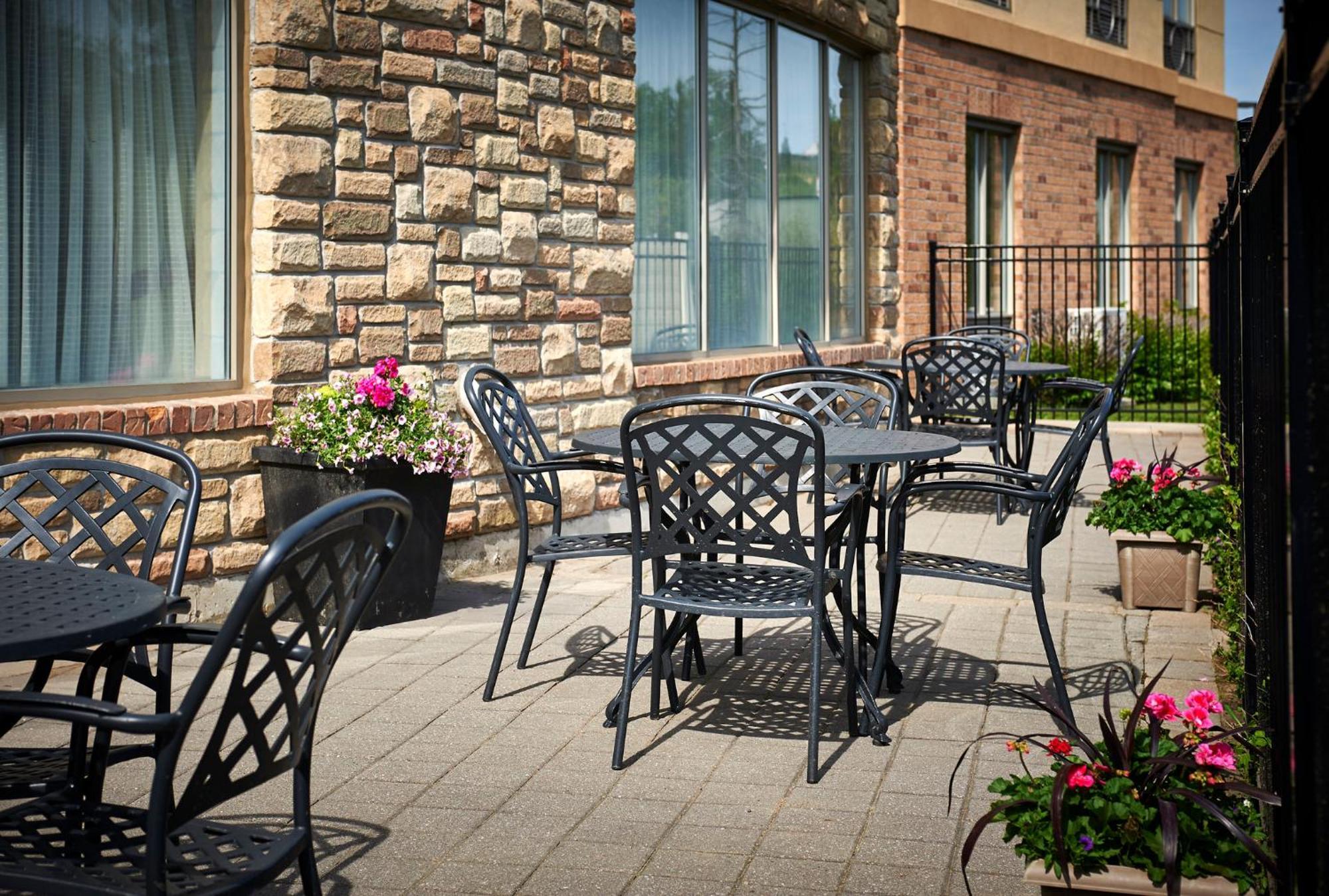Holiday Inn Express & Suites Huntsville By Ihg Esterno foto