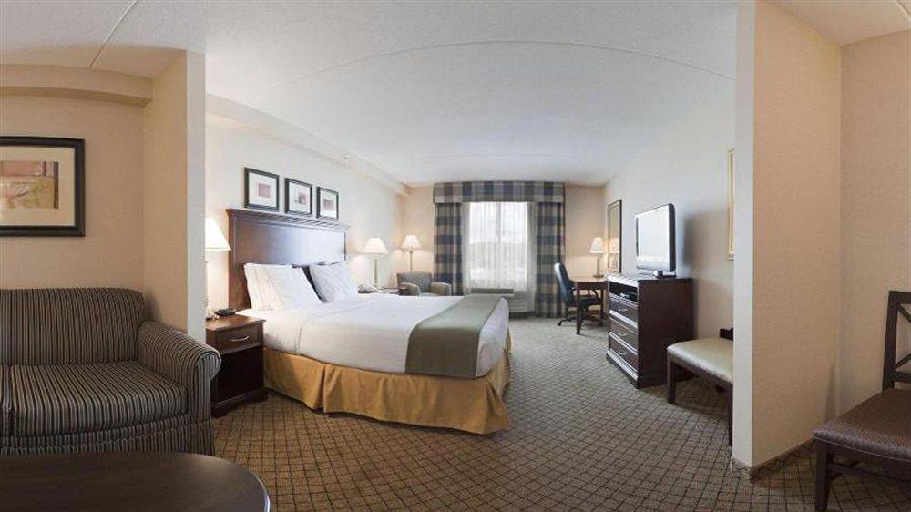 Holiday Inn Express & Suites Huntsville By Ihg Esterno foto